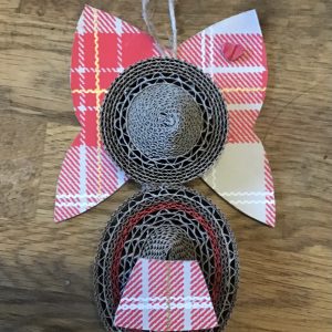 Alsacienne à suspendre