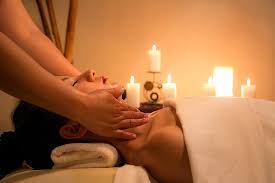 Massage japonais du visage